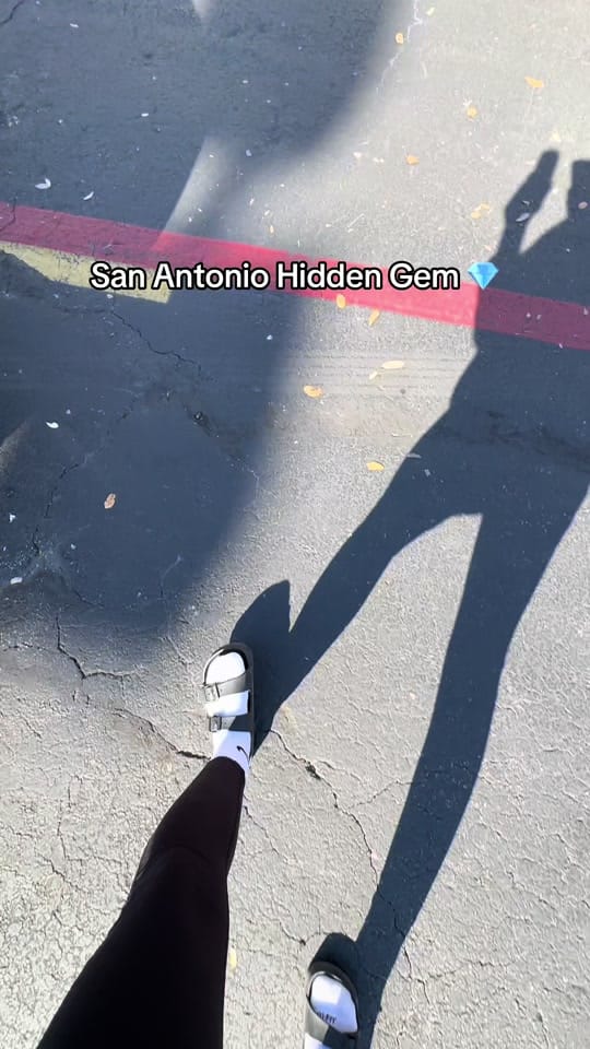 Post 9 by Bianca✨🖤🪩 on TikTok (video)