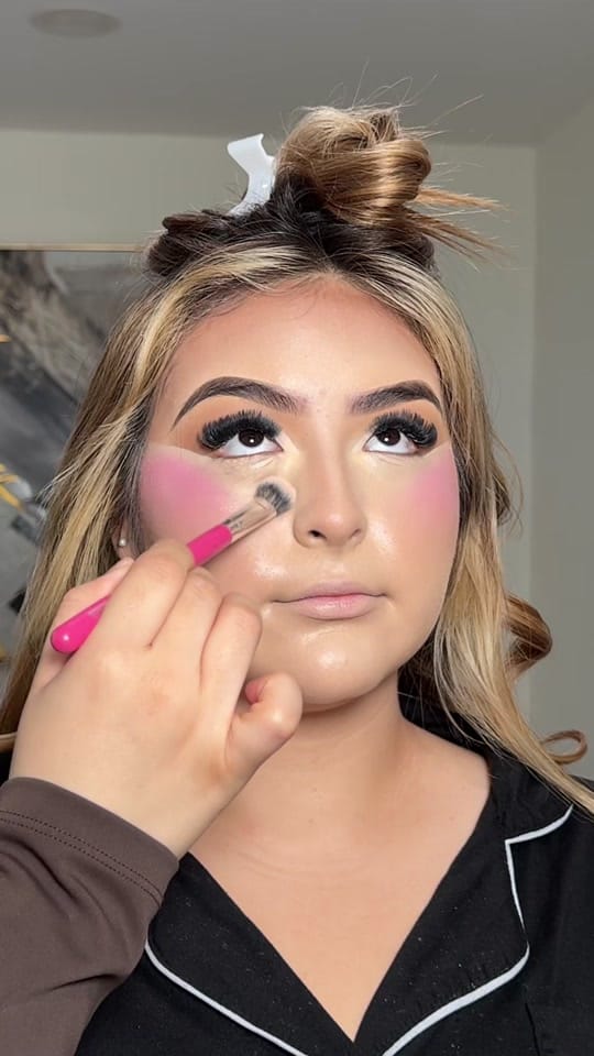 Post 3 by Mayra Duran on TikTok (video)