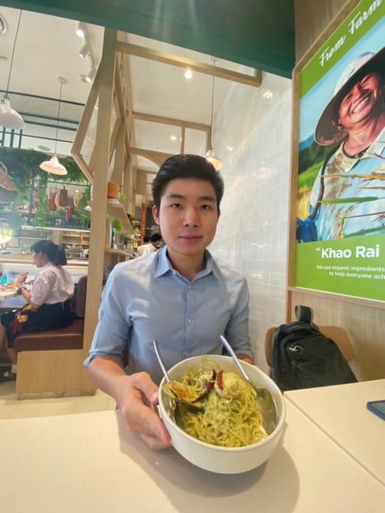 Post 2 by Num Ronnarin👨🏻‍💻 on TikTok (video)