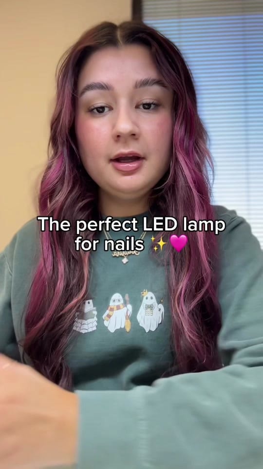 Post 9 by joluxnails on TikTok (video)