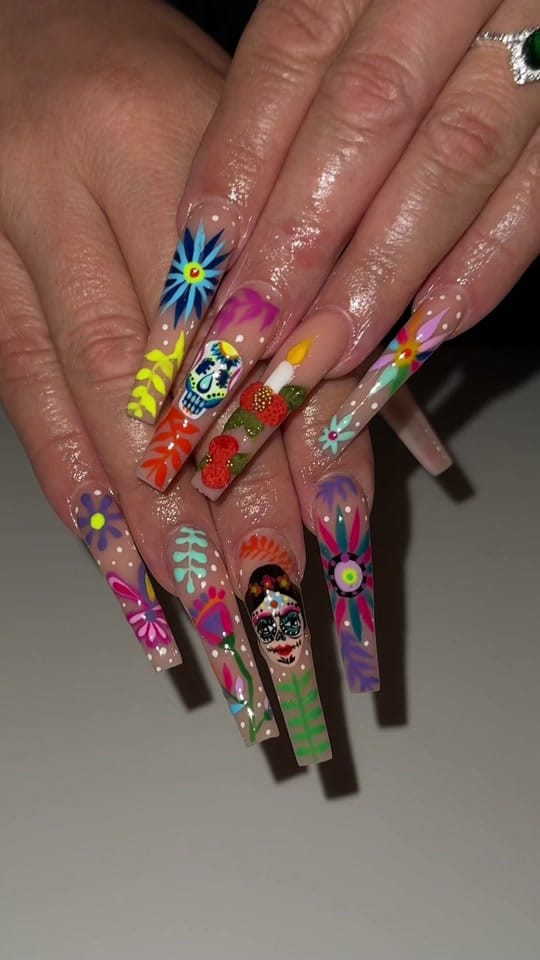 Post 6 by Jackiee_Nails on TikTok (video)