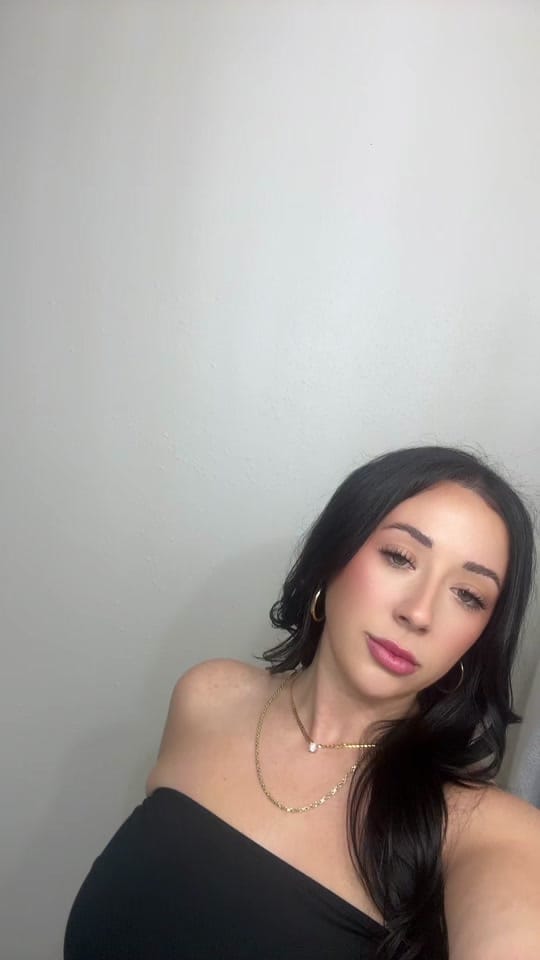 Post 10 by thatnailgirlsara on TikTok (video)