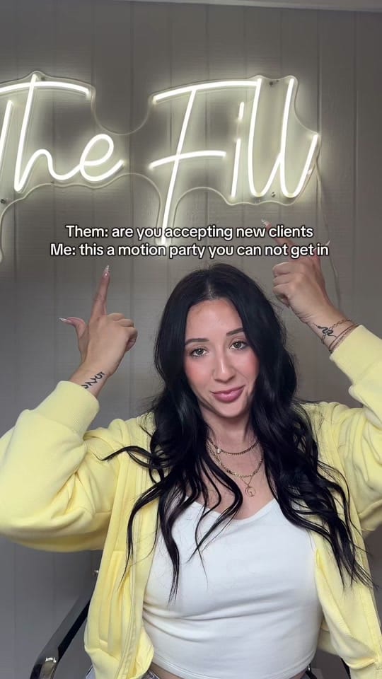 Post 4 by thatnailgirlsara on TikTok (video)