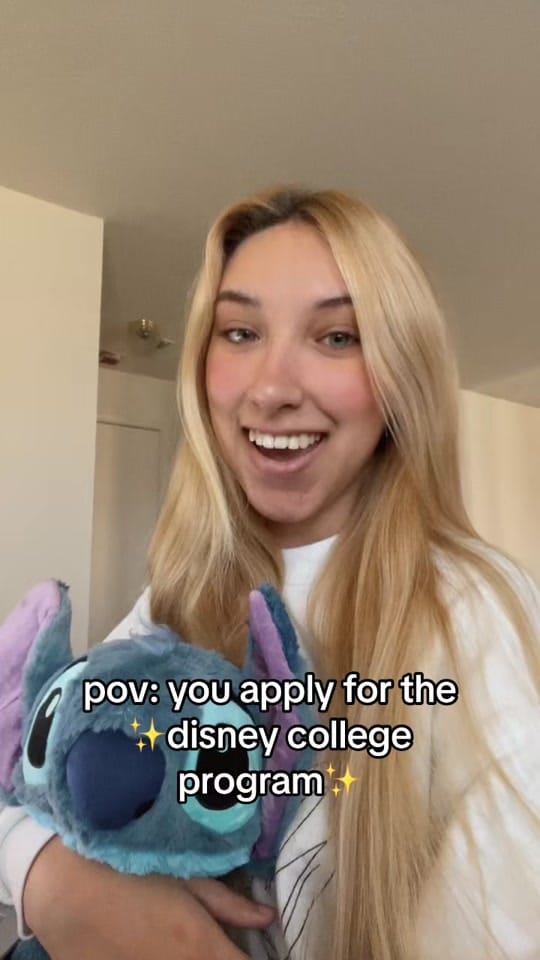 Post 10 by den on TikTok (video)