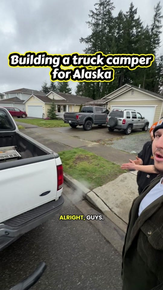 Post 4 by Rob and Lu on the move on TikTok (video)