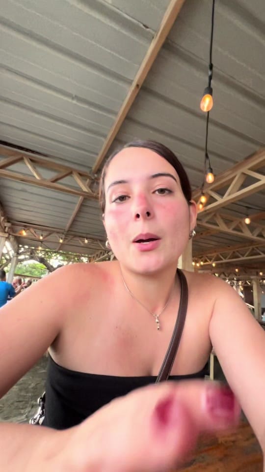 Post 9 by yi on TikTok (video)