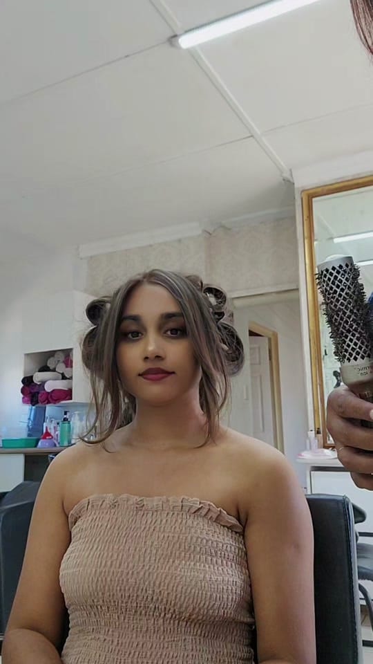 Post 3 by Salon Masia on TikTok (video)