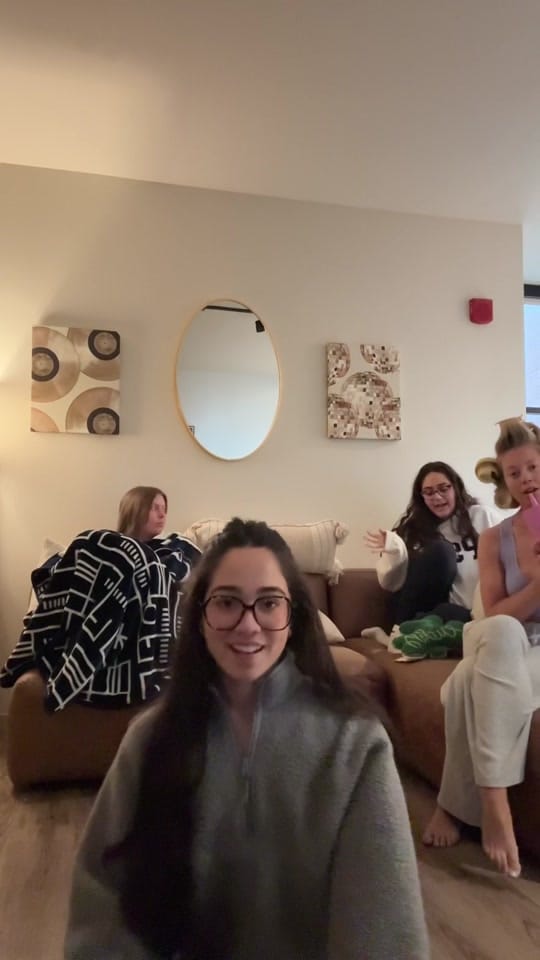 Post 9 by Chloe on TikTok (video)
