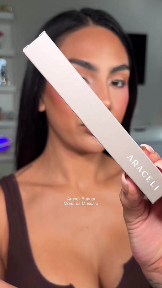 Post 6 by Maryella on TikTok (video)