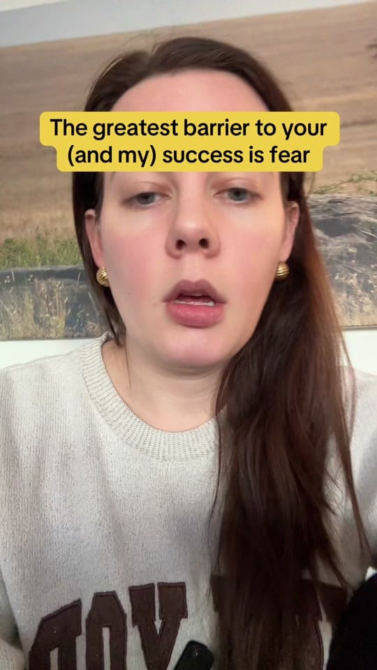 Post 2 by Elizabeth Mateer PhD on TikTok (video)