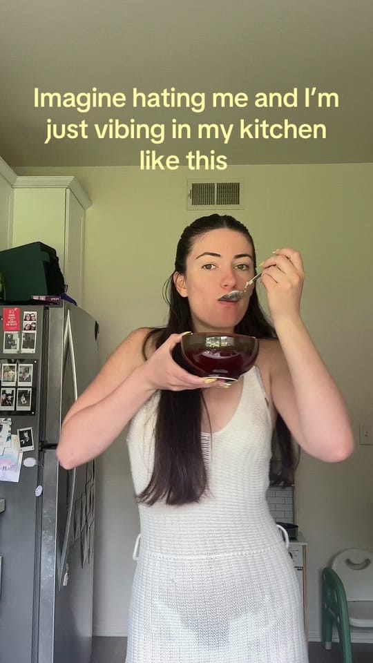 Post 7 by Zoe on TikTok (video)
