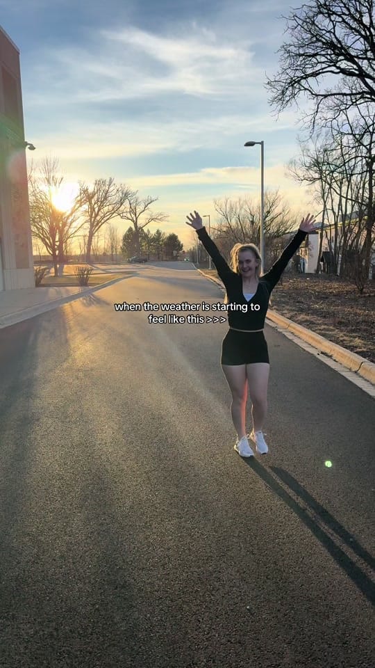 Post 4 by Lindsey on TikTok (video)