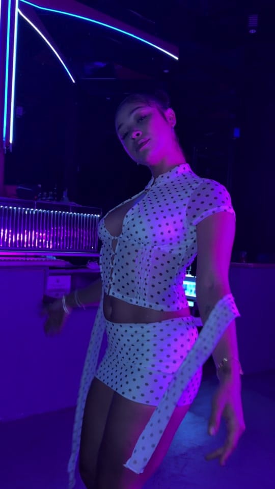 Post 1 by itsdezmarieee on TikTok (video)