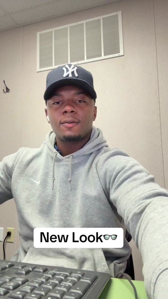 Post 4 by Mr_Fox13 on TikTok (video)
