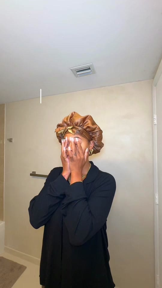 Post 8 by Lala Ronay on TikTok (video)