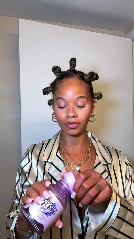 Post 6 by Lala Ronay on TikTok (video)