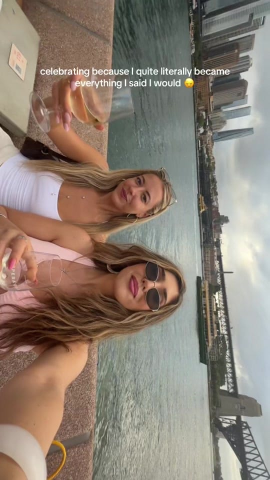 Post 5 by Kenzie Curran on TikTok (video)