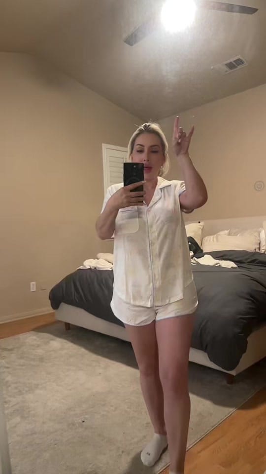 Post 1 by Monica ꨄ on TikTok (video)