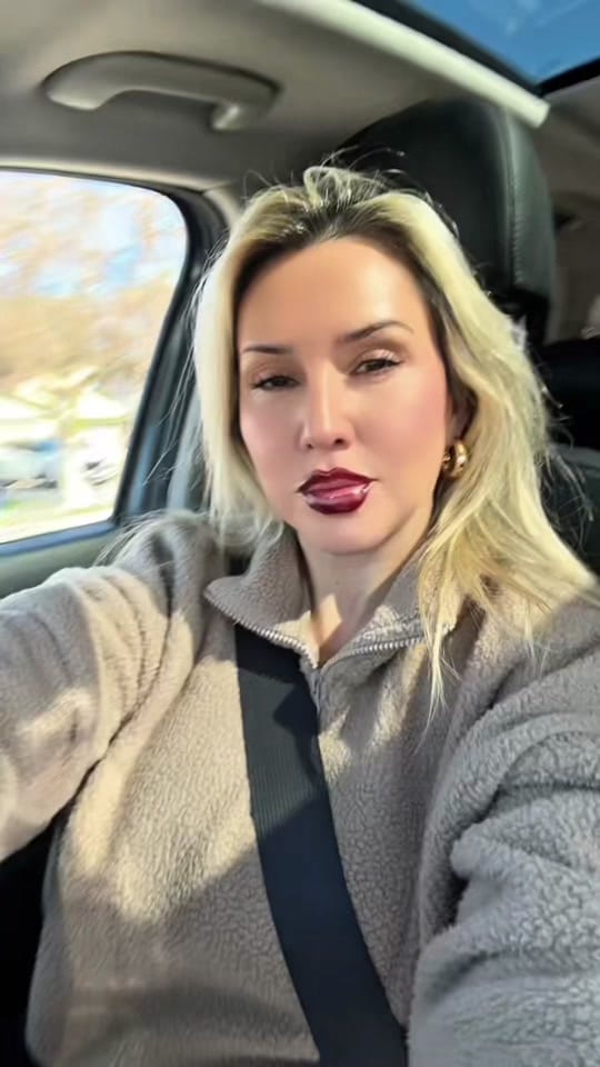 Post 5 by Monica ꨄ on TikTok (video)