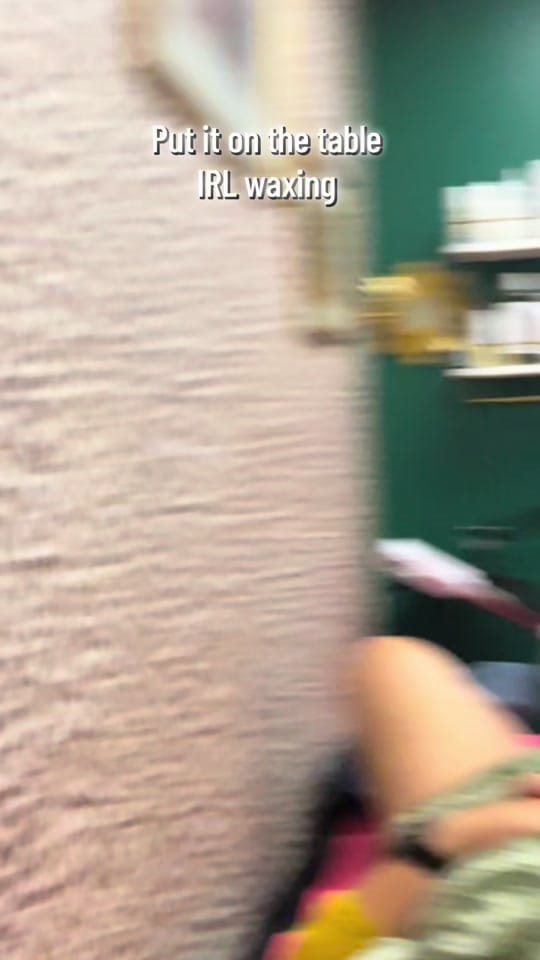 Post 8 by prettypeachstudio on TikTok (video)