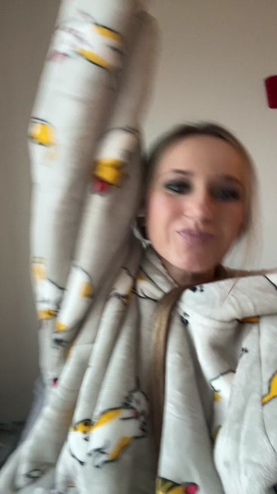 Post 2 by Tierra | Makeup | ✈️ Attendant on TikTok (video)