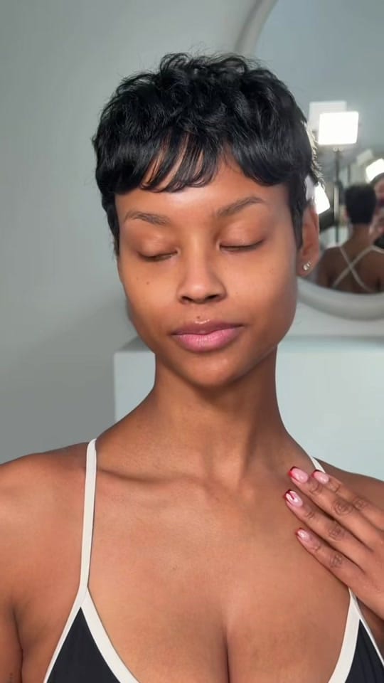 Post 9 by Erin Jay on TikTok (video)