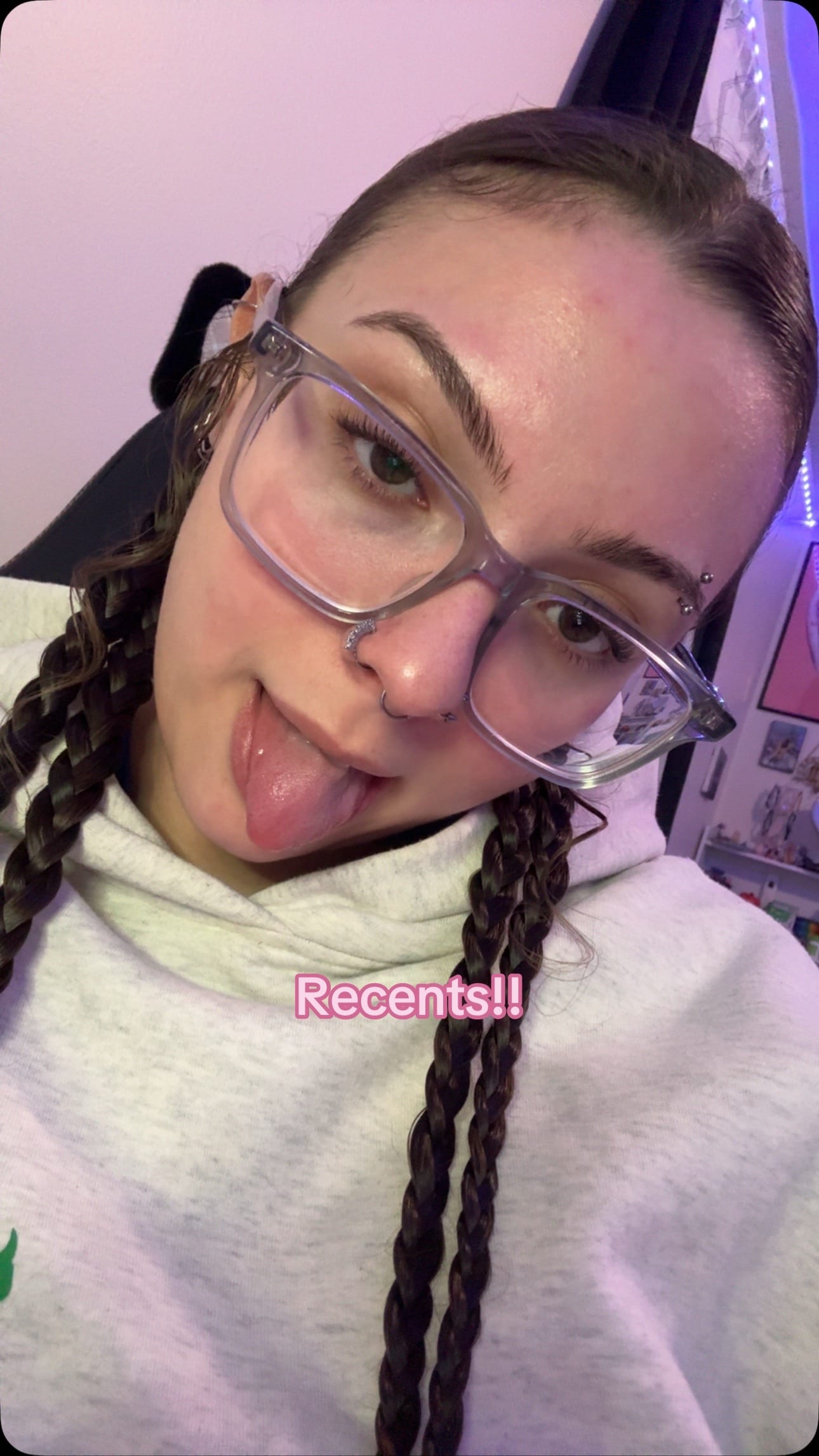Post 6 by Adriena on TikTok (video)