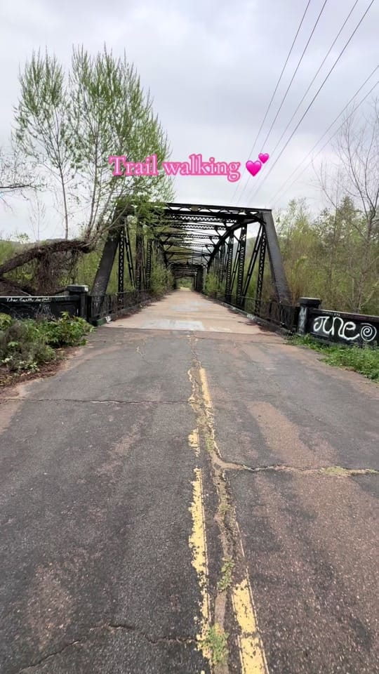 Post 3 by Lisa 💕 on TikTok (video)