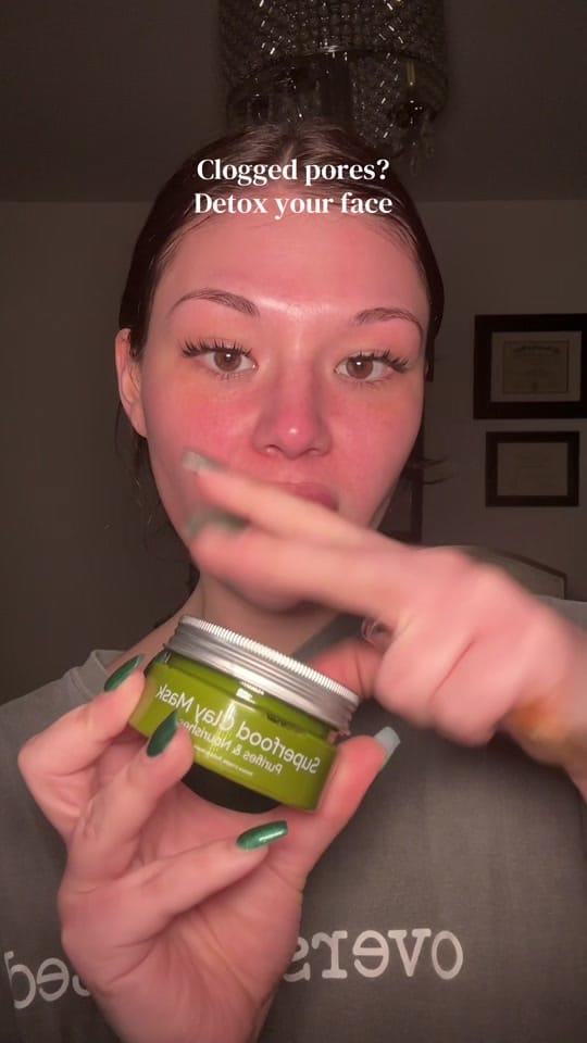 Post 4 by Anica on TikTok (video)