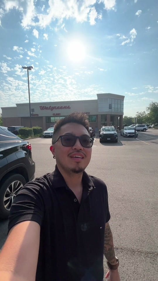 Post 9 by Vinz | Chicago Reviews on TikTok (video)