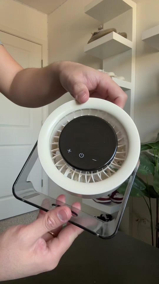 Post 5 by Vinz | Chicago Reviews on TikTok (video)