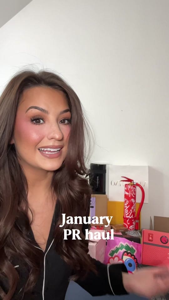 Post 7 by Carissa | MUA on TikTok (video)