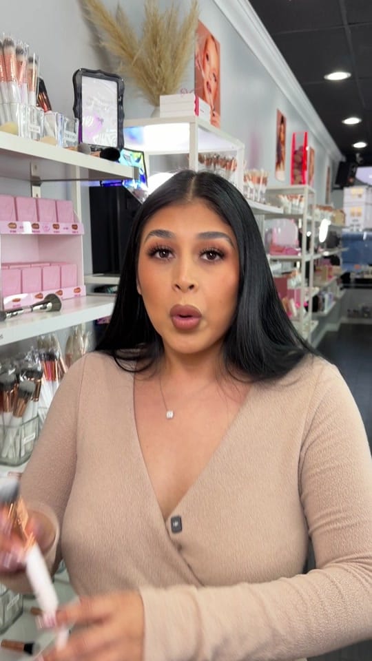 Post 6 by The Makeup Shack on TikTok (video)