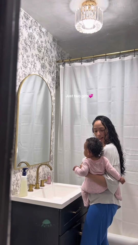 Post 7 by katherine Alex on TikTok (video)