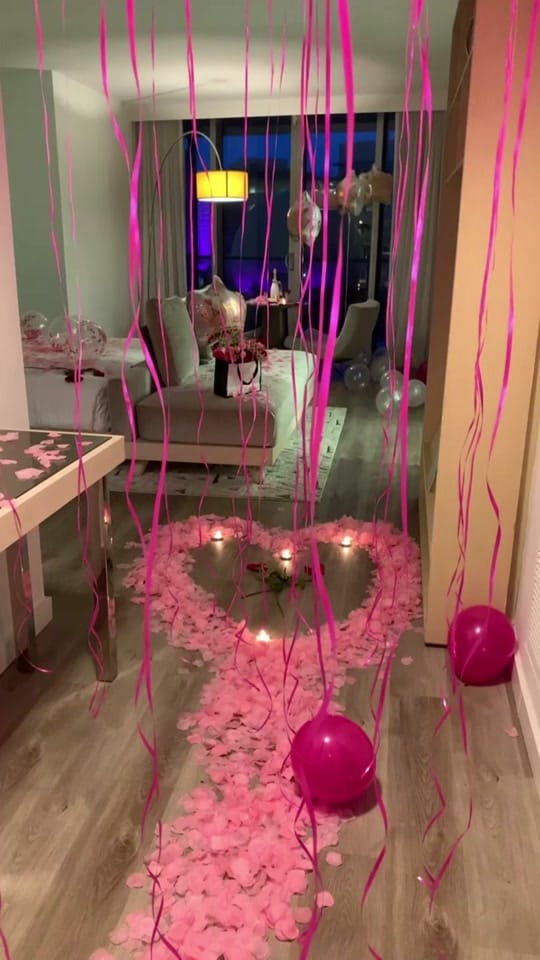 Post 10 by KISSTHENIGHTAWAY on TikTok (video)