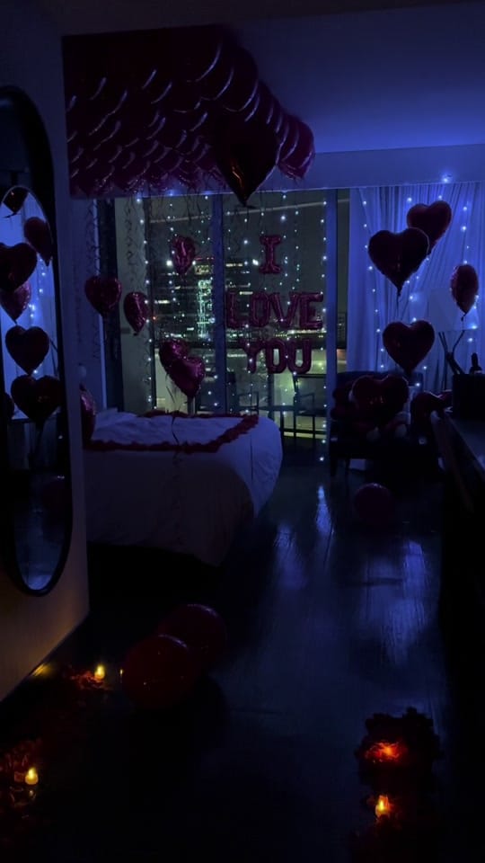 Post 4 by KISSTHENIGHTAWAY on TikTok (video)