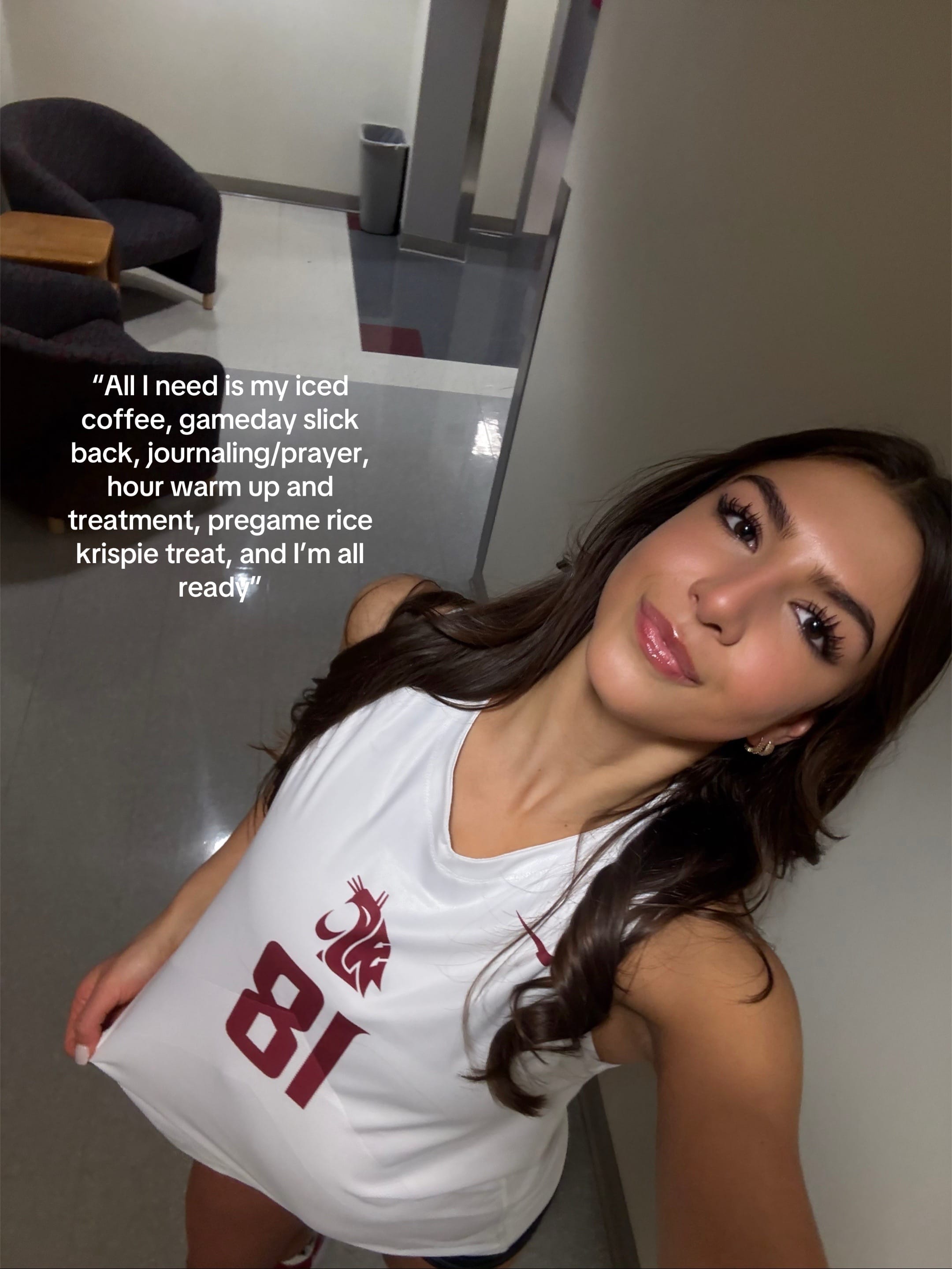 Post 2 by Ella on TikTok (video)