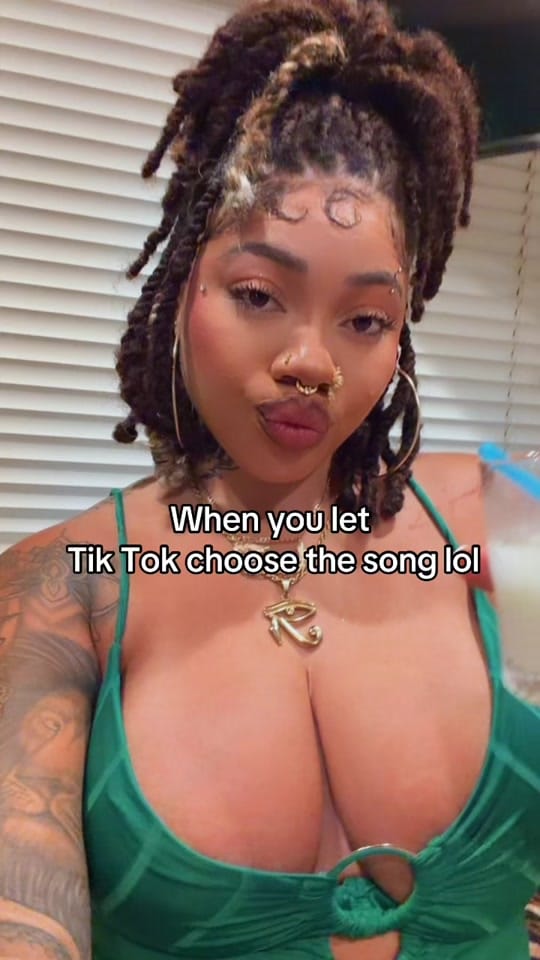 Post 1 by Dreya on TikTok (video)