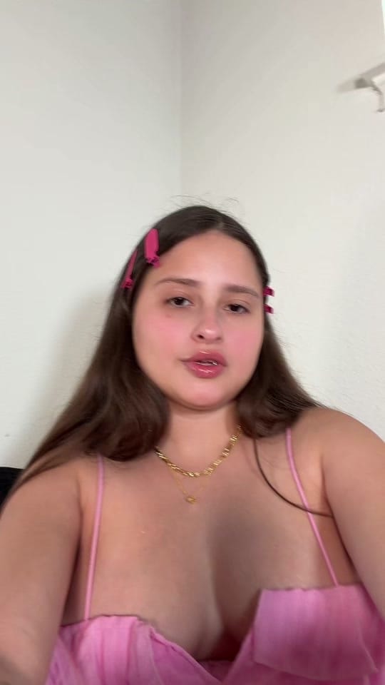 Post 3 by sofia_indiana on TikTok (video)