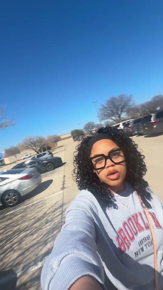 Post 2 by Mariah on TikTok (video)