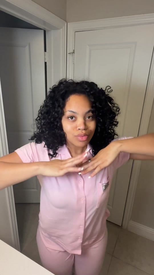 Post 4 by Mariah on TikTok (video)