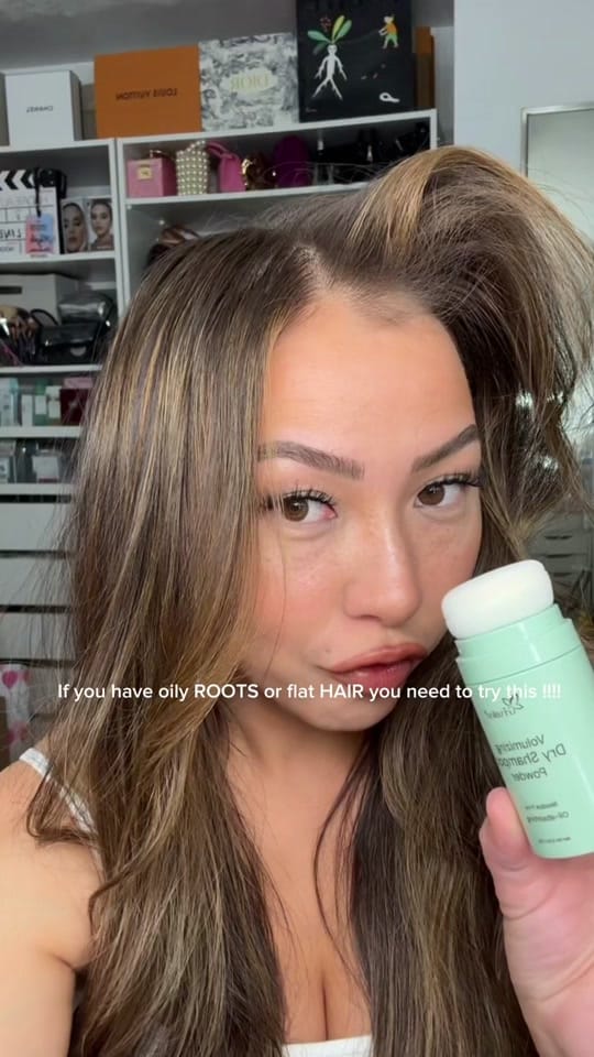 Post 7 by Kayla Tinniel on TikTok (video)
