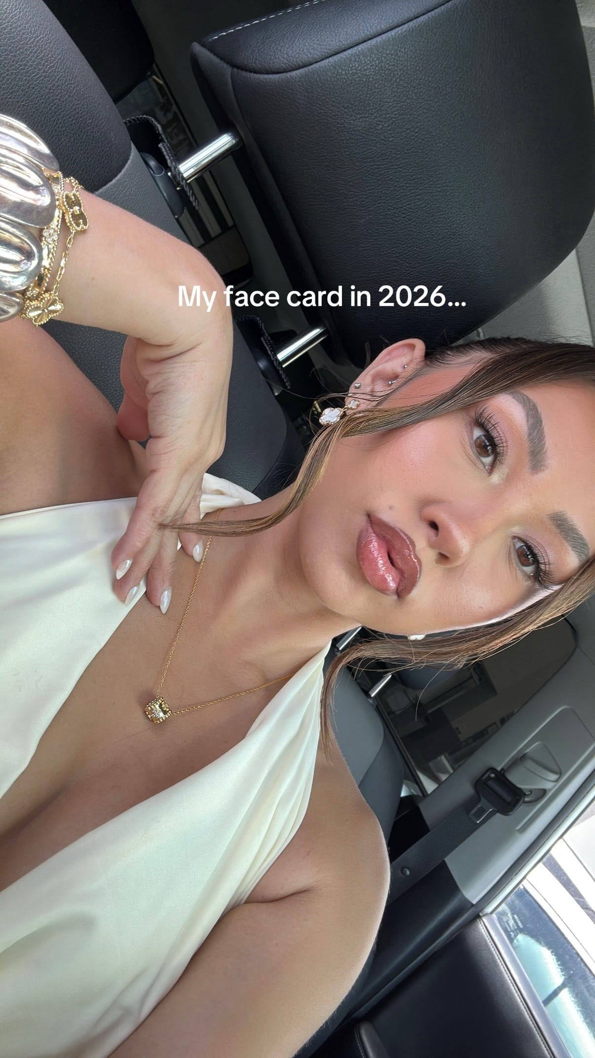 Post 9 by Kayla Tinniel on TikTok (video)