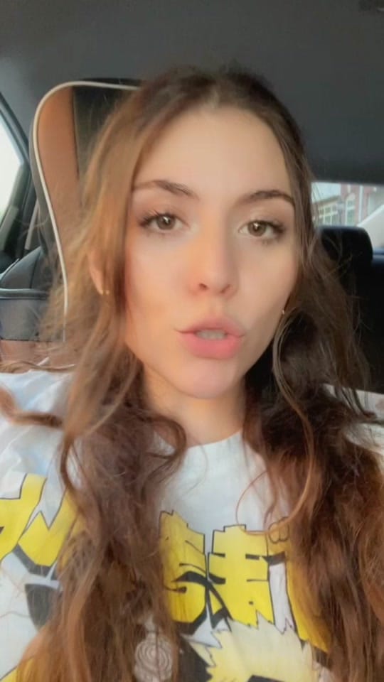 Post 8 by Anna on TikTok (video)
