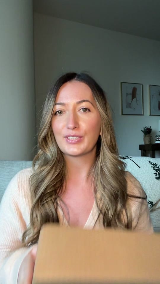 Post 2 by Andrea on TikTok (video)