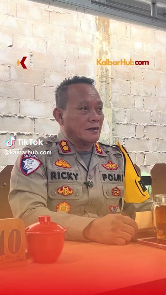 Post 6 by Travel Lintas Borneo/ Wan Theo on TikTok (video)