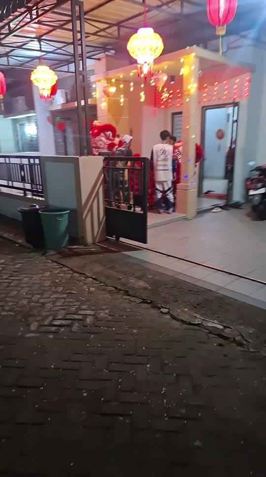 Post 2 by Travel Lintas Borneo/ Wan Theo on TikTok (video)