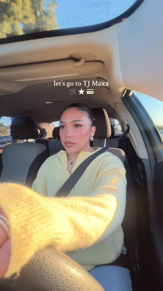 Post 1 by Kiara Denise ⭑ on TikTok (video)