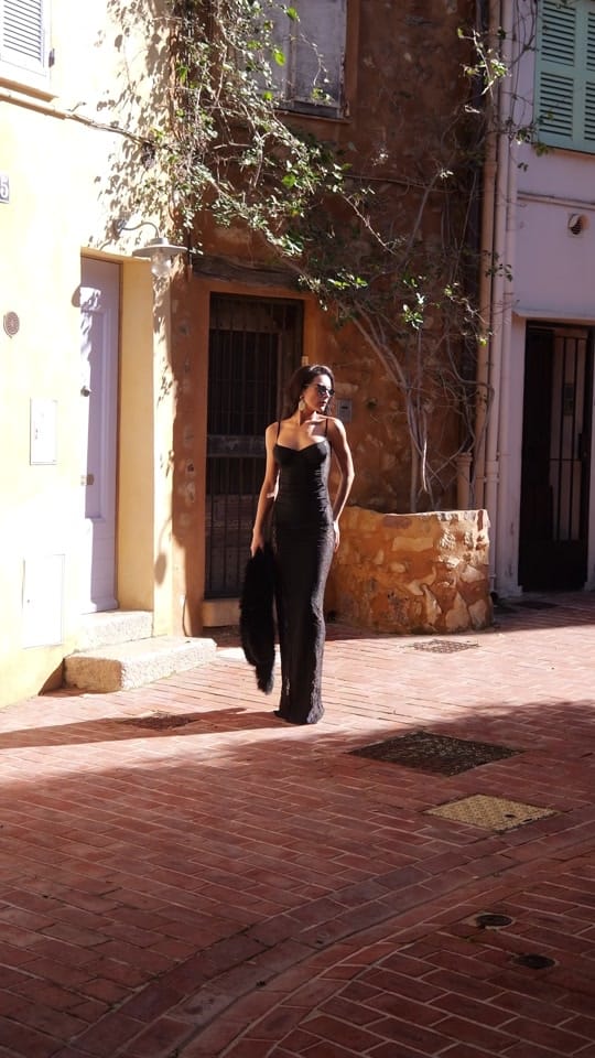 Post 5 by Nelli on TikTok (video)