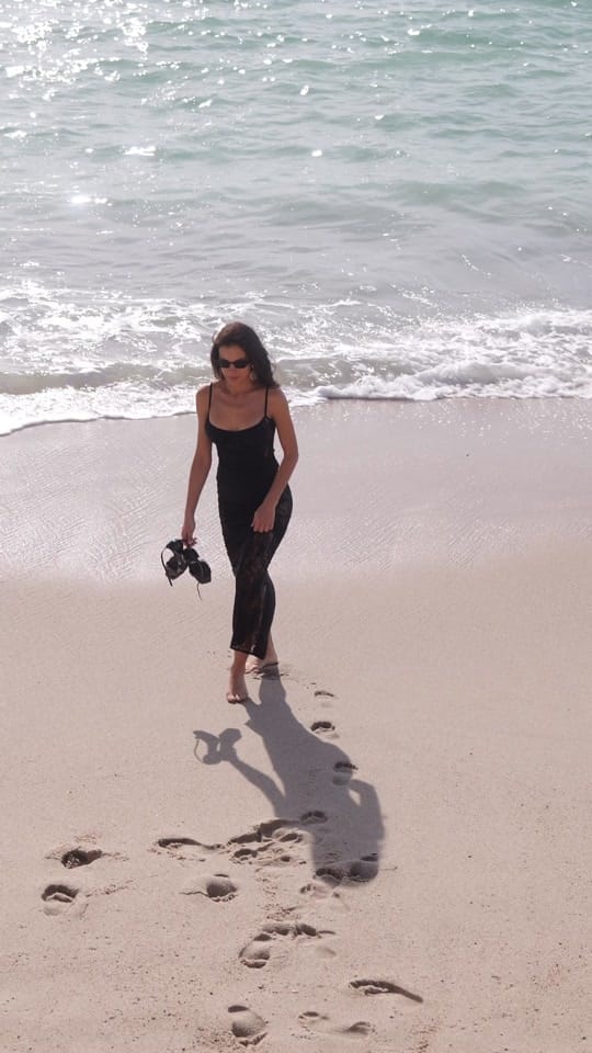 Post 4 by Nelli on TikTok (video)